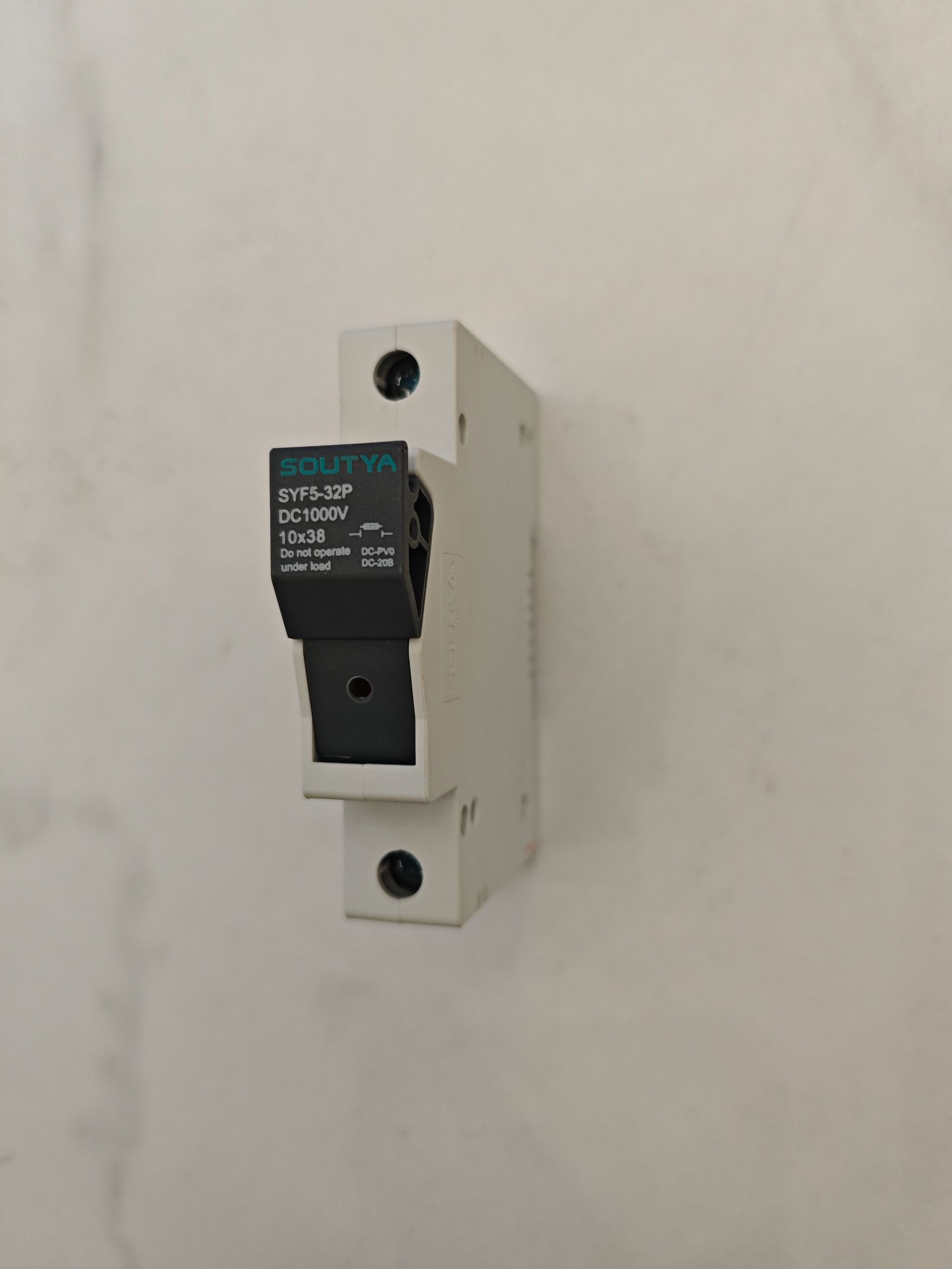 Top 10 Fuse Holder Suppliers for Reliable Circuit Protection